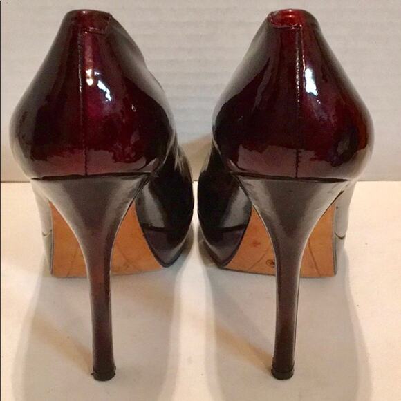 JOAN & DAVID BURGUNDY PATENT Platform Heel 7.5M - Picture 5 of 8
